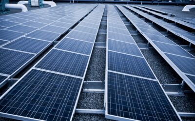 Rodez mise sur le solaire : la piscine Aquavallon se couvre de panneaux photovoltaïques